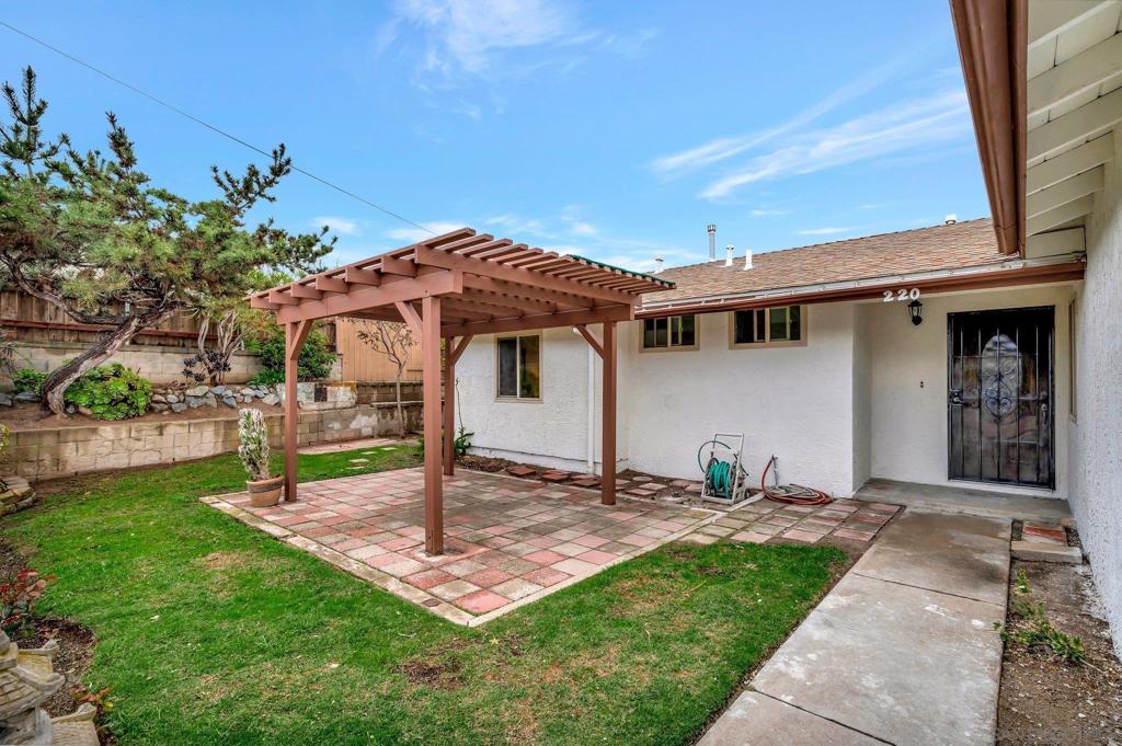 220 Middlebush Dr