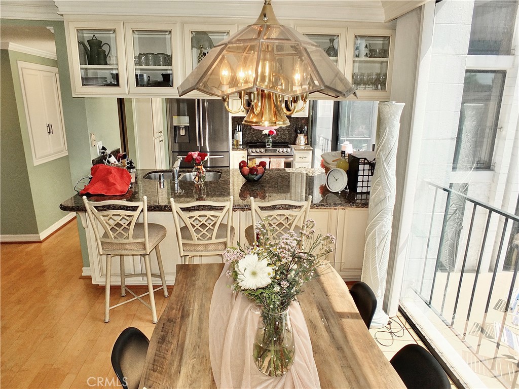 Versailles (VRS) - Residential