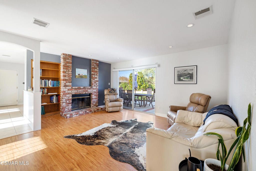 Photo of 2407 Elizondo Avenue, Simi Valley, CA 93065 (MLS # 226000550)