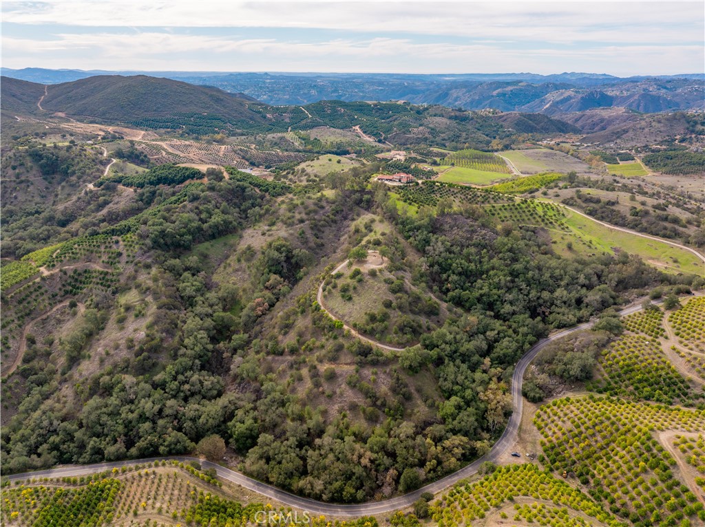 46121 Avenida Tierra