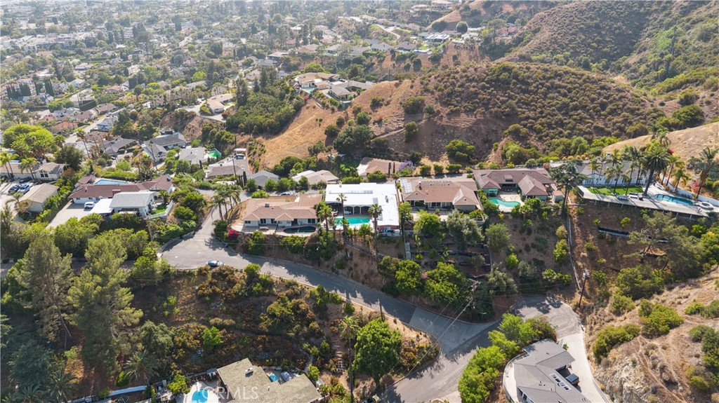 1606 Glenmont Drive