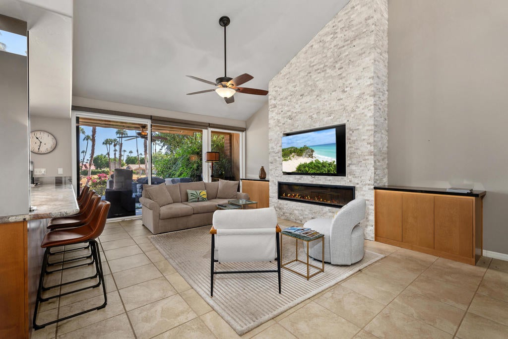 272 Tolosa Circle