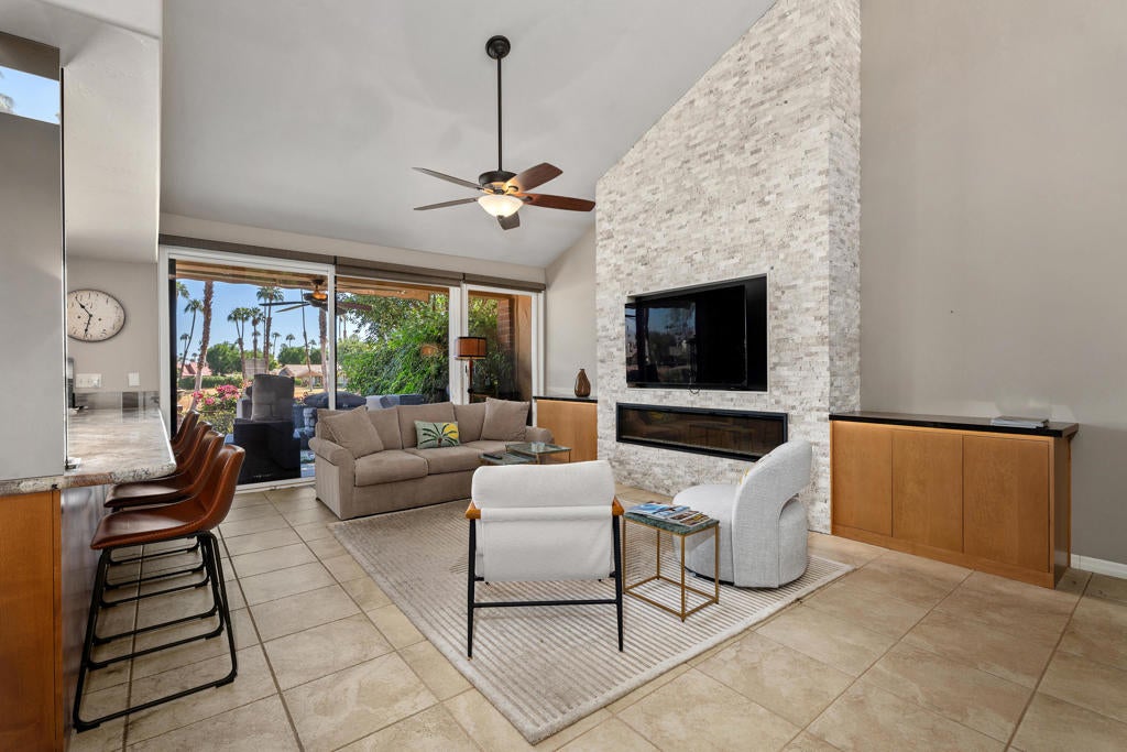 272 Tolosa Circle