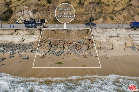 Photo of 20314 Pacific Coast Highway, Malibu, CA 90265 (MLS # 26847705)