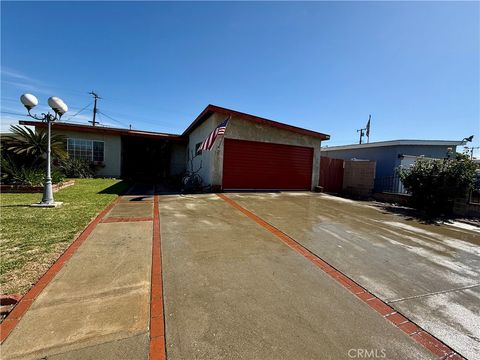Photo of 536 Sandsprings Dr, La Puente, CA 91746 (MLS # TR26044934)