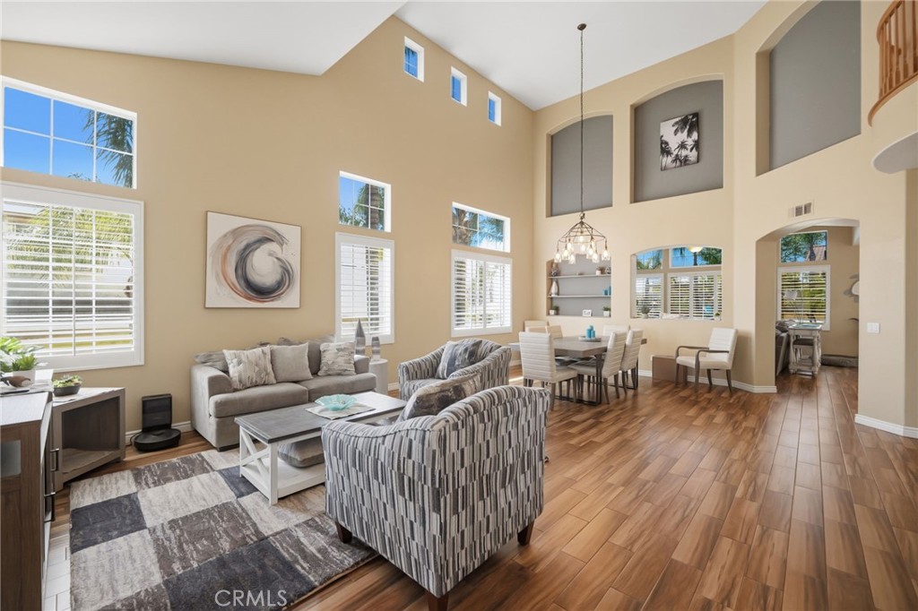 5526 Cheyenne Court