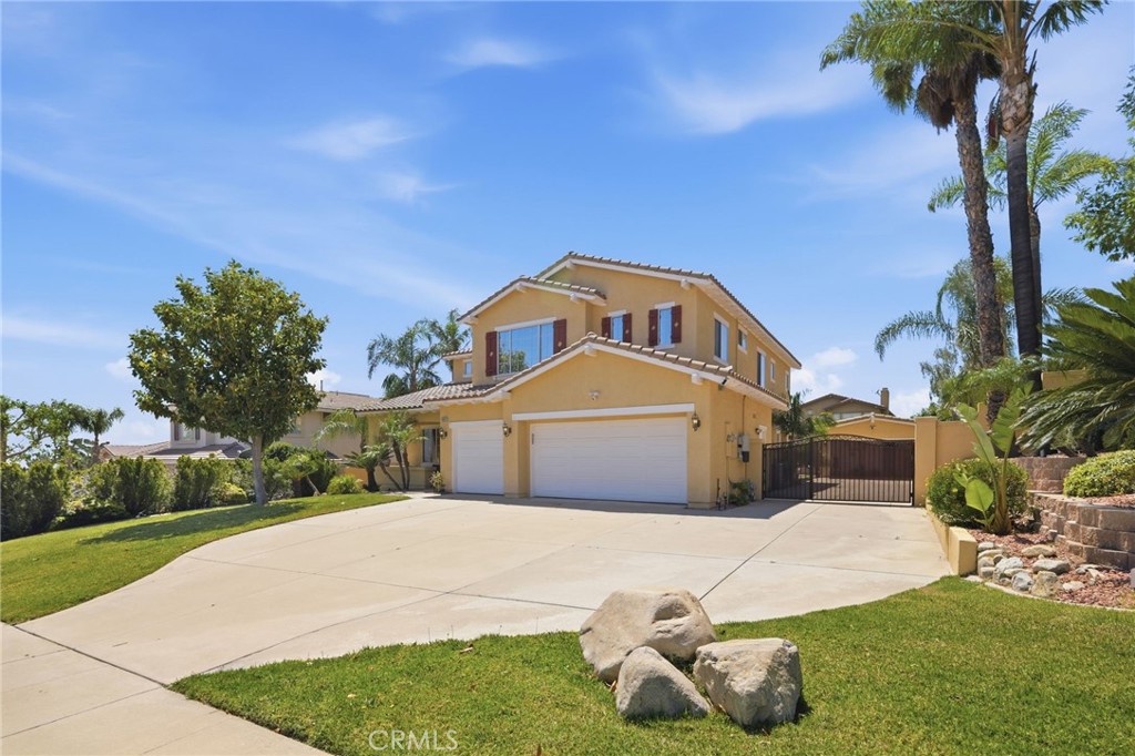 5526 Cheyenne Court