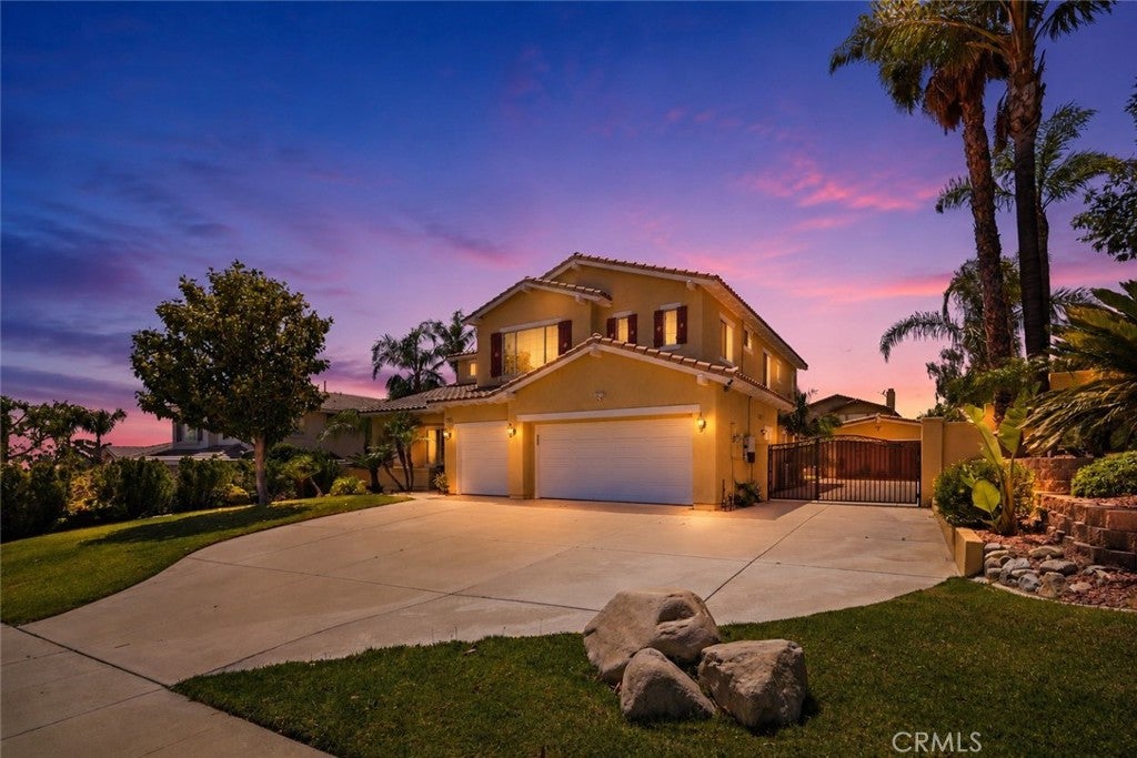 5526 Cheyenne Court