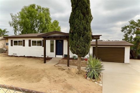 Photo of 24785 El Dorado St, Moreno Valley, CA 92557 (MLS # CV25226831) Photo of 24785 El Dorado St, Moreno Valley, CA 92557 (MLS # CV25226831)