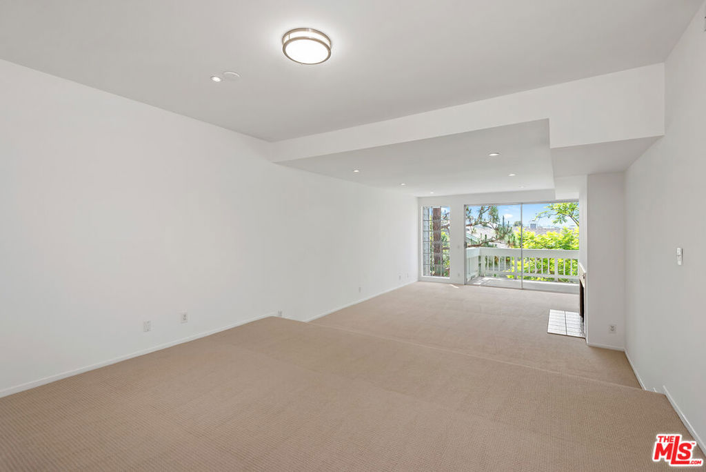 13078 Mindanao Way 207