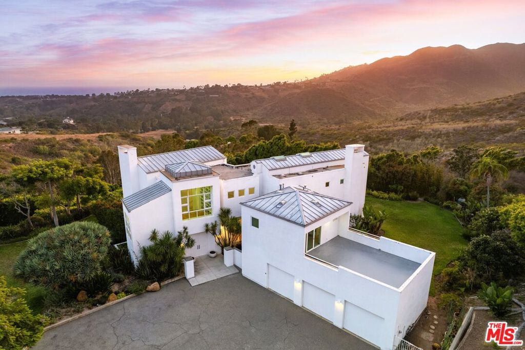 6081 Cavalleri Road