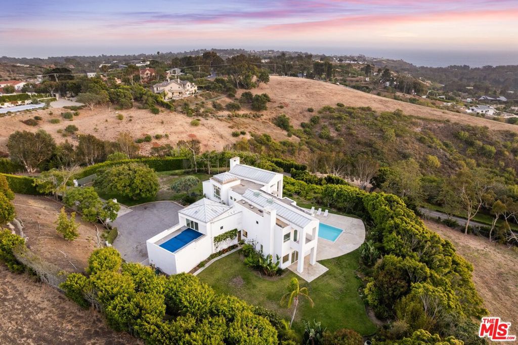 6081 Cavalleri Road, Malibu CA 90265