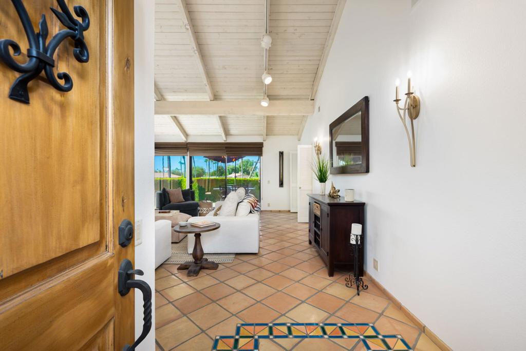 Mountain Cove - Residential Lease