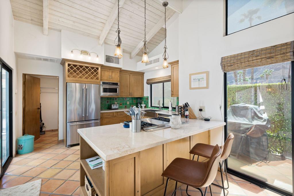 Mountain Cove - Residential Lease