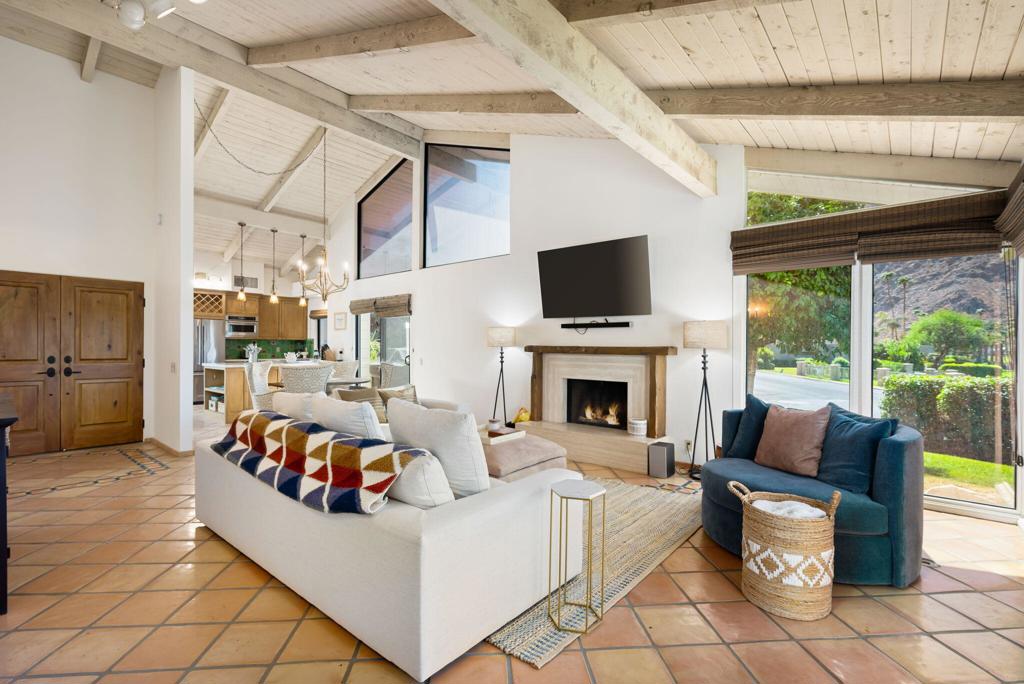 Mountain Cove - Residential Lease