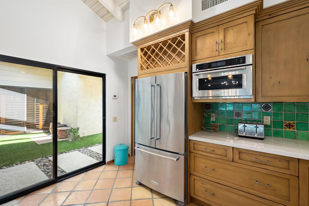 Mountain Cove - Residential Lease