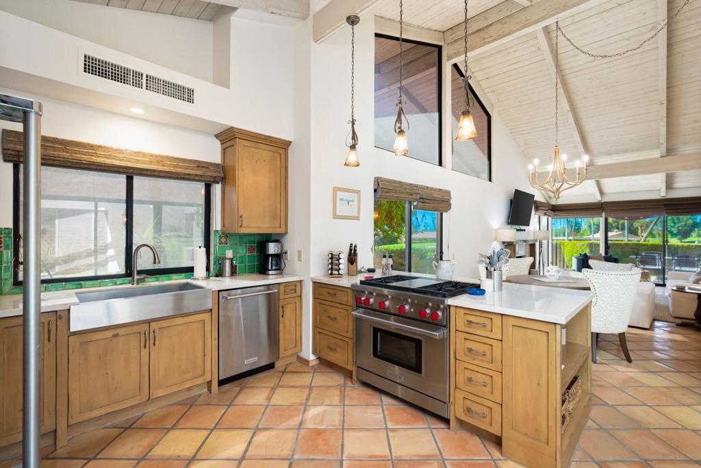 Mountain Cove - Residential Lease