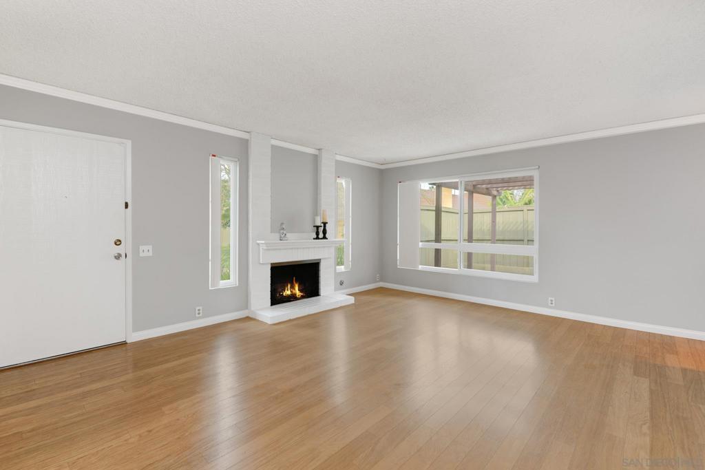 10524 Caminito Glenellen