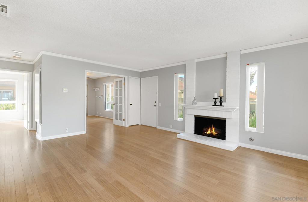 10524 Caminito Glenellen