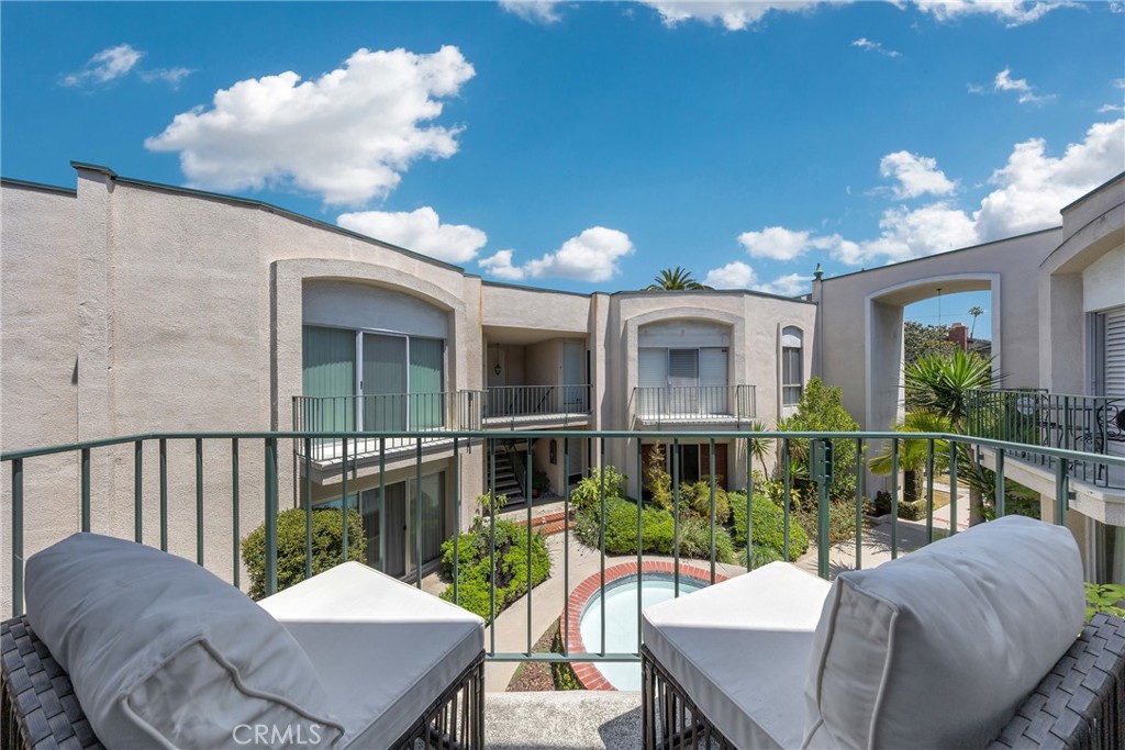 837 Magnolia Avenue 11