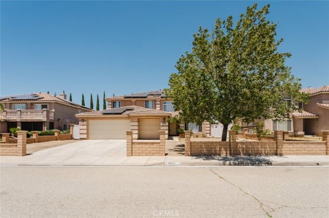 Photo of 5617 E Avenue R12, Palmdale, CA 93552 (MLS # SR26120078)
