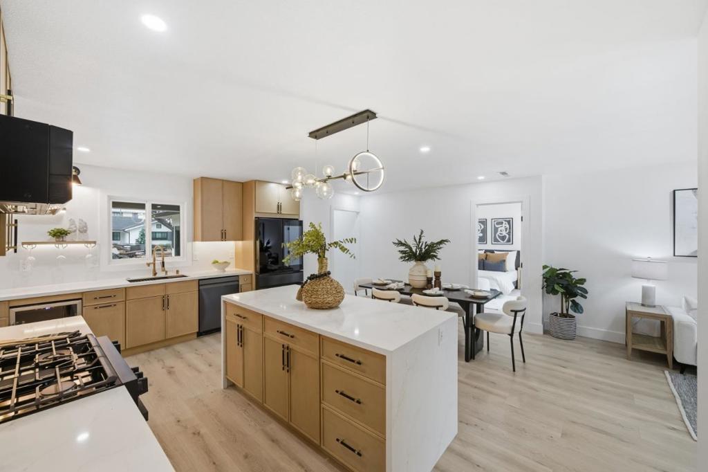 1525 Santa Inez Drive