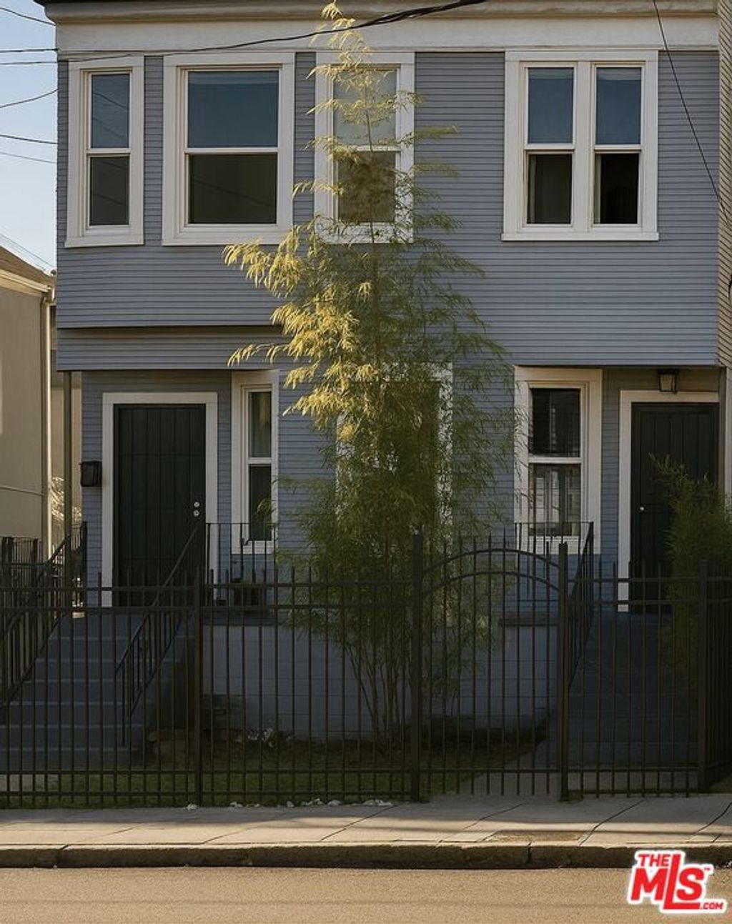 Photo of 3221 Market Street, Emeryville, CA 94608 (MLS # 25630515)