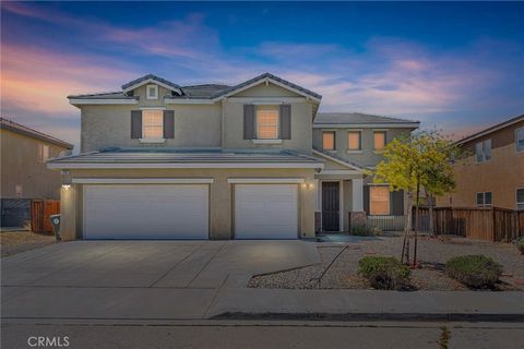 Photo of 13802 Camino Cinco St, Victorville, CA 92392 (MLS # HD26084872)