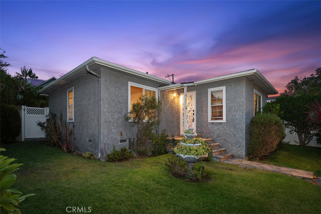 421 Catalina