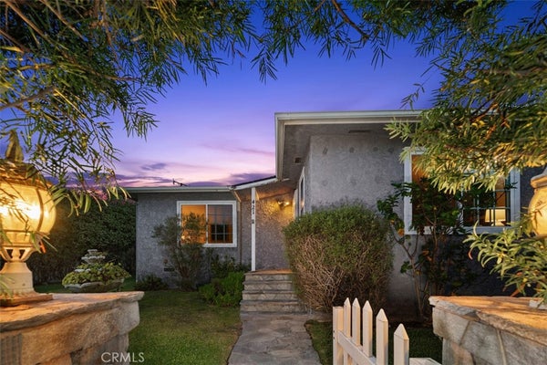 421 CATALINA DR, NEWPORT BEACH, CA 92663 - Image 83c4e2af13d15def96c8ffd24c9f6ffb/4047766337