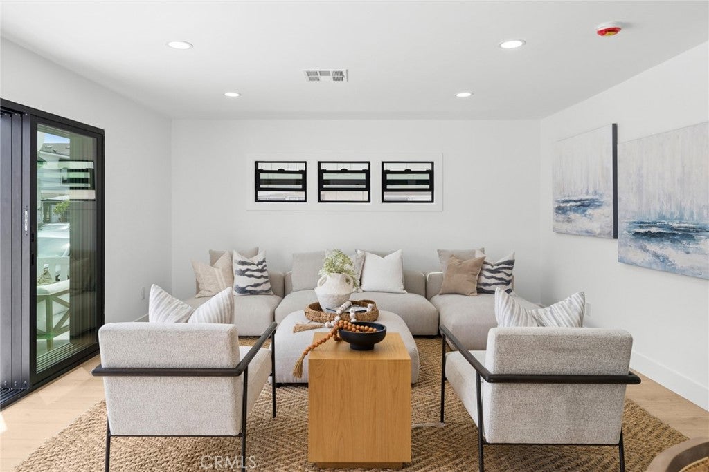 121 Marine Avenue, Newport Beach CA 92662 - Photo 6
