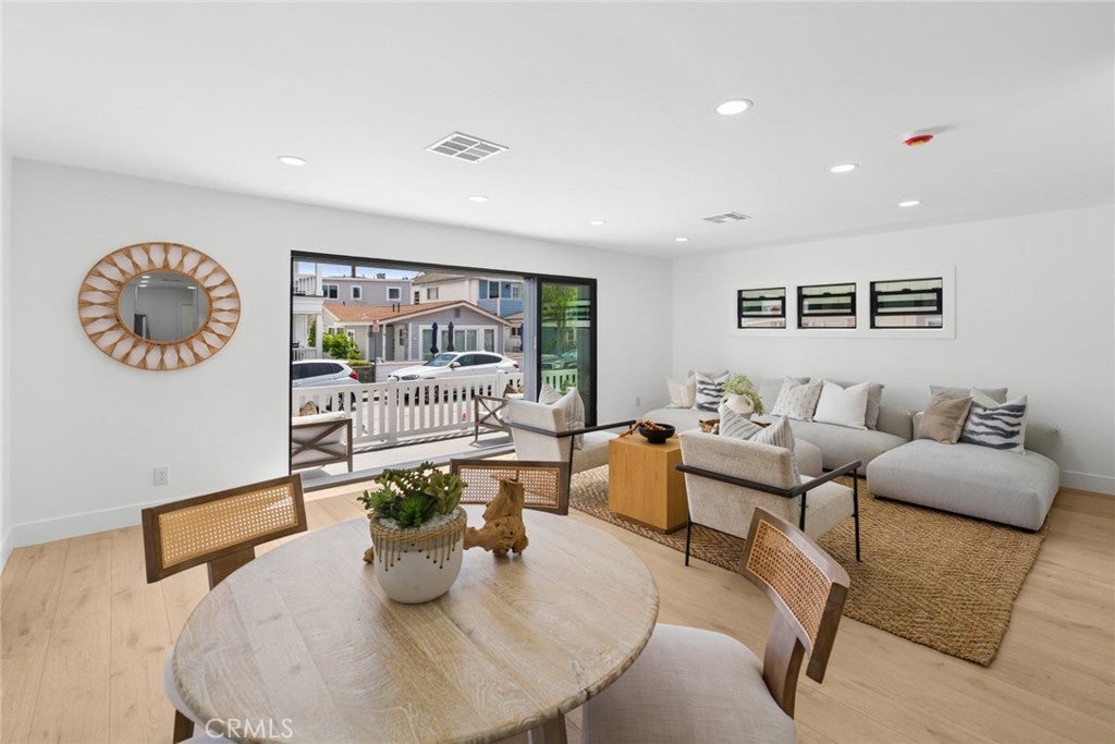 121 Marine Avenue, Newport Beach CA 92662 - Photo 7