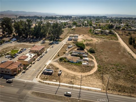 Tiny photo for 719 W Tefft Street, Nipomo, CA 93444 (MLS # PI25083116)