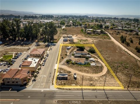Tiny photo for 719 W Tefft Street, Nipomo, CA 93444 (MLS # PI25083116)