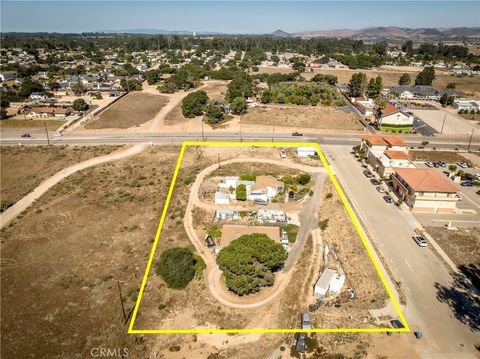 Tiny photo for 719 W Tefft Street, Nipomo, CA 93444 (MLS # PI25083116)