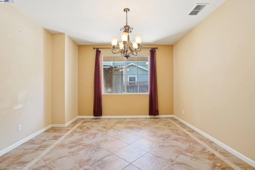 28250 S Zephyr Dr