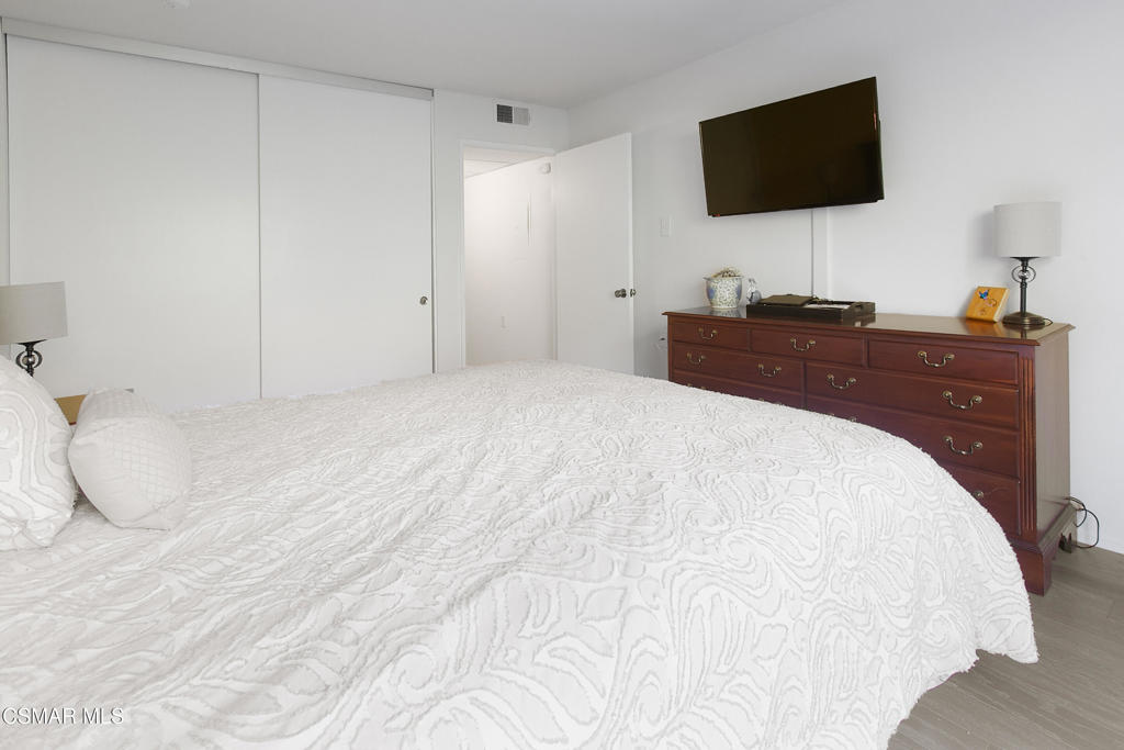 Oaknoll Villas-314 - 1002792 - Residential