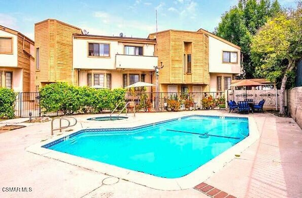 Photo of 14715 Saticoy Street #8, Van Nuys, CA 91405 (MLS # 225003522)