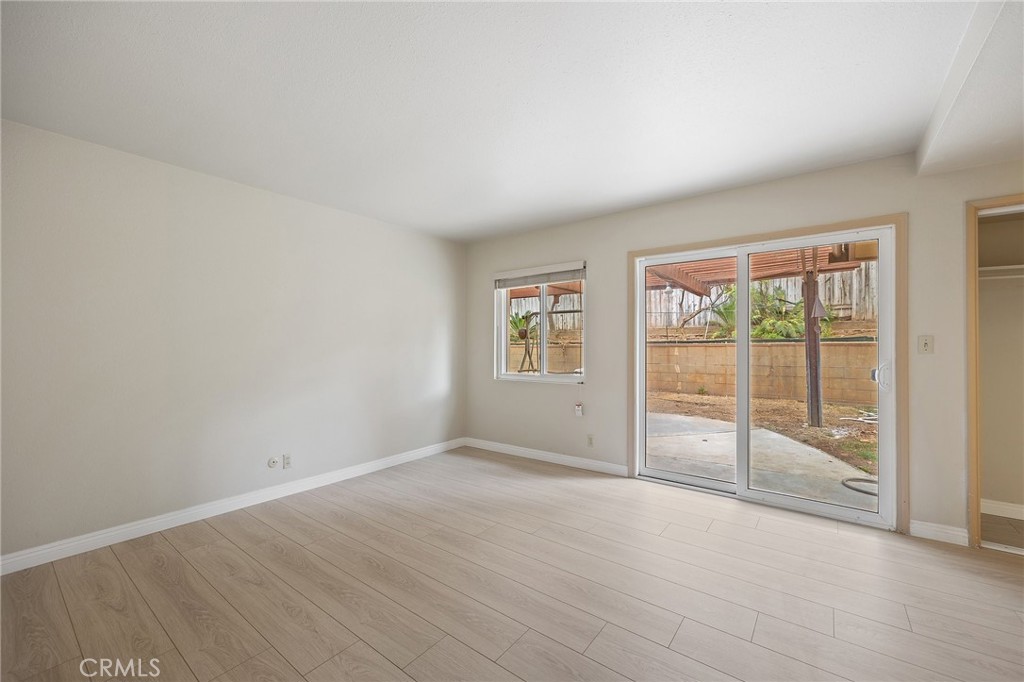 / - Residential Lease