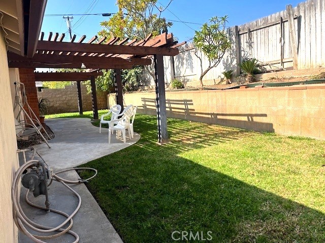 / - Residential Lease