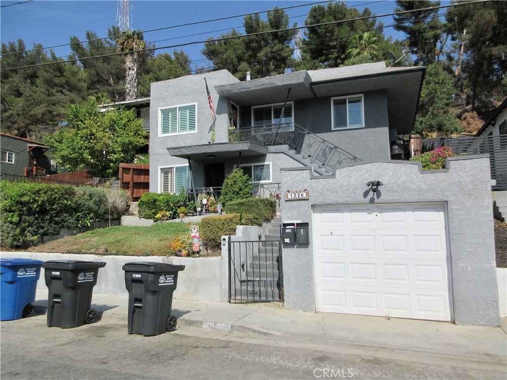 1226 Van Pelt Avenue