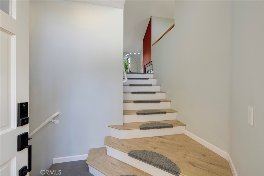 8215 E White Oak Ridge 105