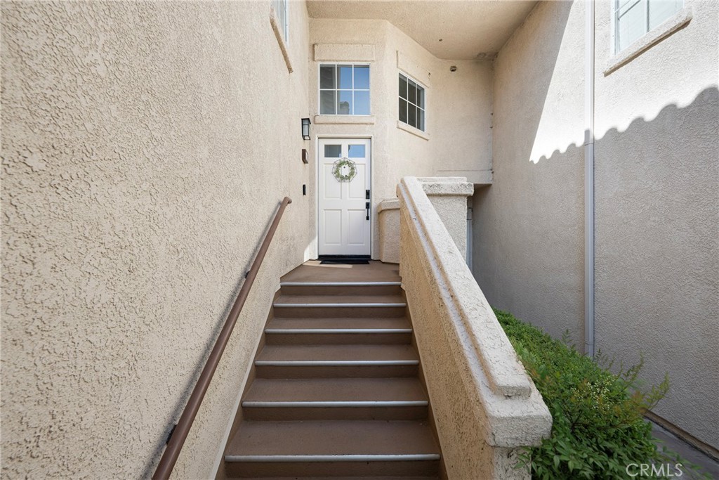 8215 E White Oak Ridge 105