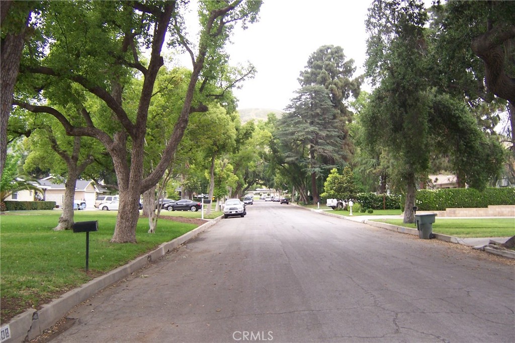 3008 Serrano Road