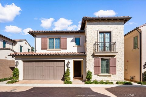 121 Toretta Irvine CA 92602