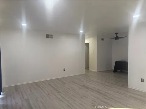 1056 Cabrillo Park Drive Unit G, Santa Ana, CA 92701 - MLS#: IG25265912