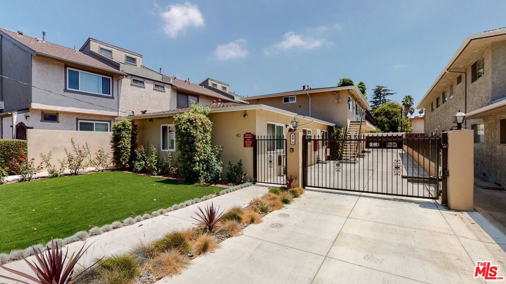 Clean and newly remodeled 1 bed / 1 bath with new flooring, new shower, new plumbing, in-unit washer & dryer and BRAND NEW TWO ZONE AIR CONDITIONING / HEATING SPLIT SYSTEM! Unit comes with one (1) carport parking space secured behind an electric gate. Pets: One (1) small dog or one (1) cat allowed at an additional fee of $45 per month.