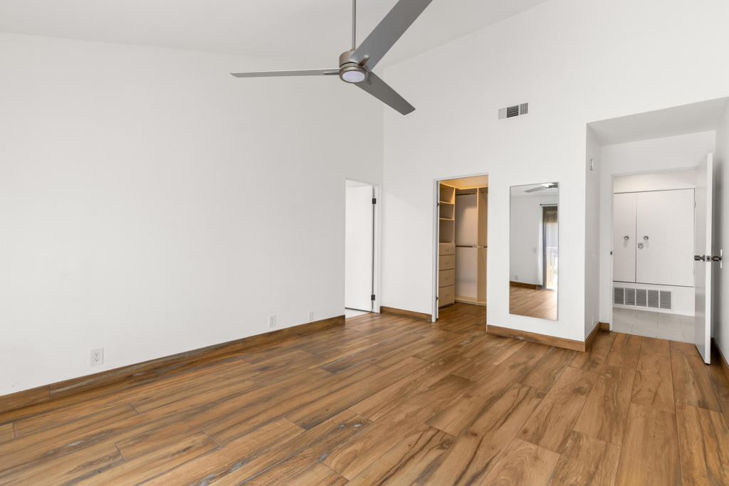 Mountain Cove - Residential Lease