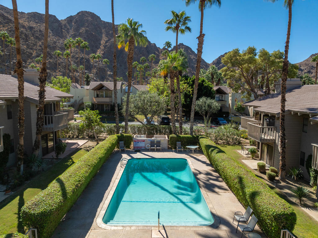 Mountain Cove - Residential Lease