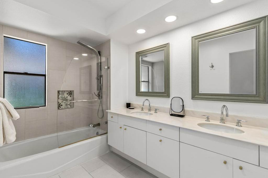 Mountain Cove - Residential Lease